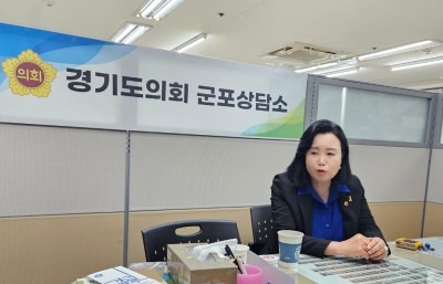240508 정윤경 의원, 작은도서관 활성화 위한 경기도와 군포시 정담회 개최 (2) (2).jpg