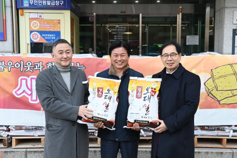 부천 순복음중동교회, 사랑의 쌀 1,000포 기부